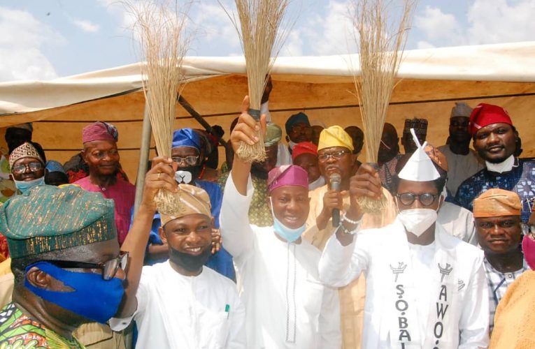 OLAIFA, Eegungboun And Awoso Join APC.