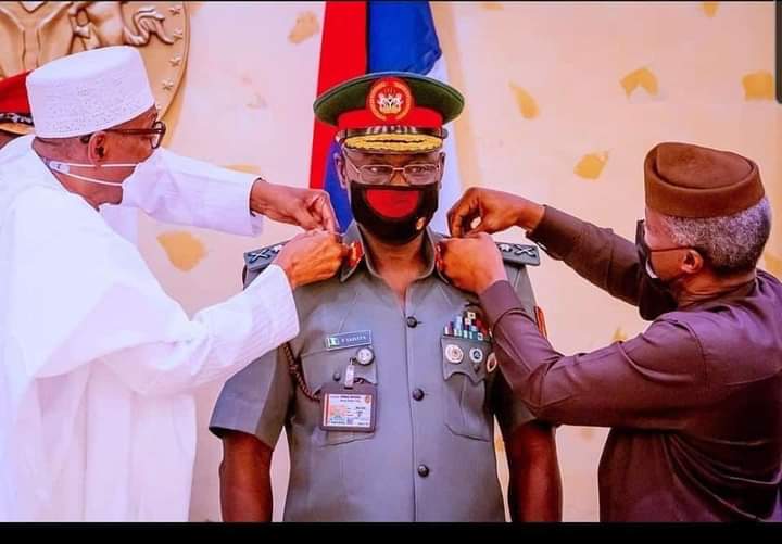 PRESIDENT MUHAMMADU BUHARI DECORATES COAS WITH NEW RANK OF LIEUTENANT GENERAL.