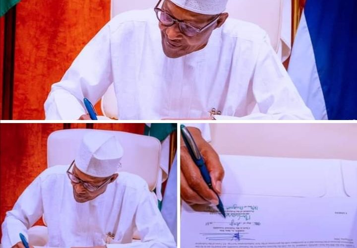 PRESIDENT BUHARI SIGNS PETROLEUM INDUSTRY BILL INTO LAW.