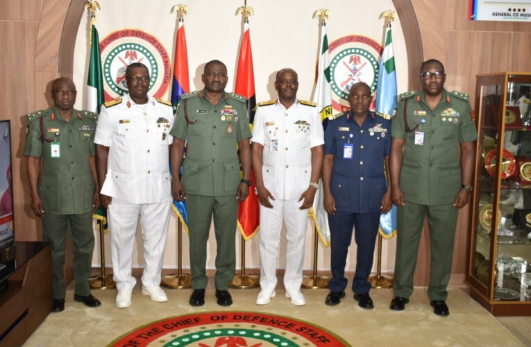 Commandant NDC Visits CDS, Solicits Support.