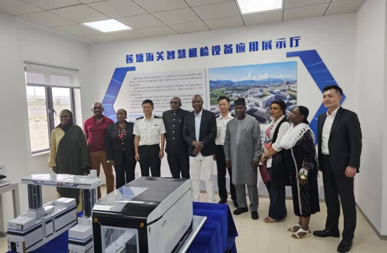 Customs CG Tours Huawei HQ, Lantan Port In Shenzhen To Boost Modernization Efforts.